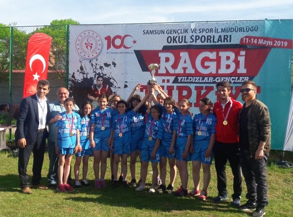 Ragbi Türkiye Şampiyonası´nda Şampiyon Olduk.