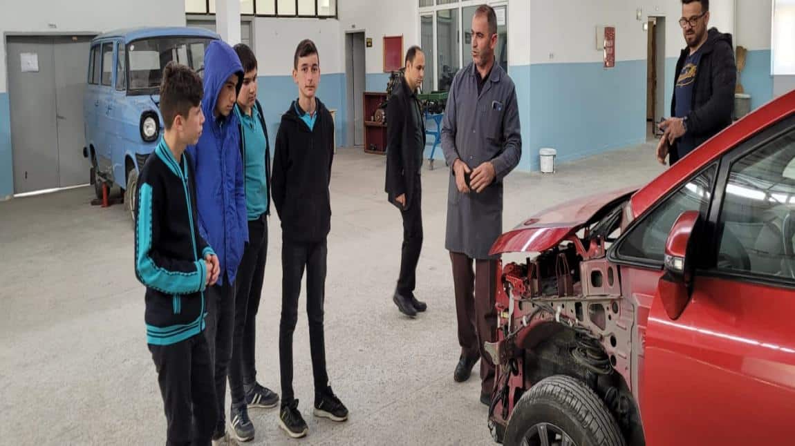 Mustafa Sıtkı Erkek Mesleki ve Teknik Anadolu Lisesi Tanıtımı